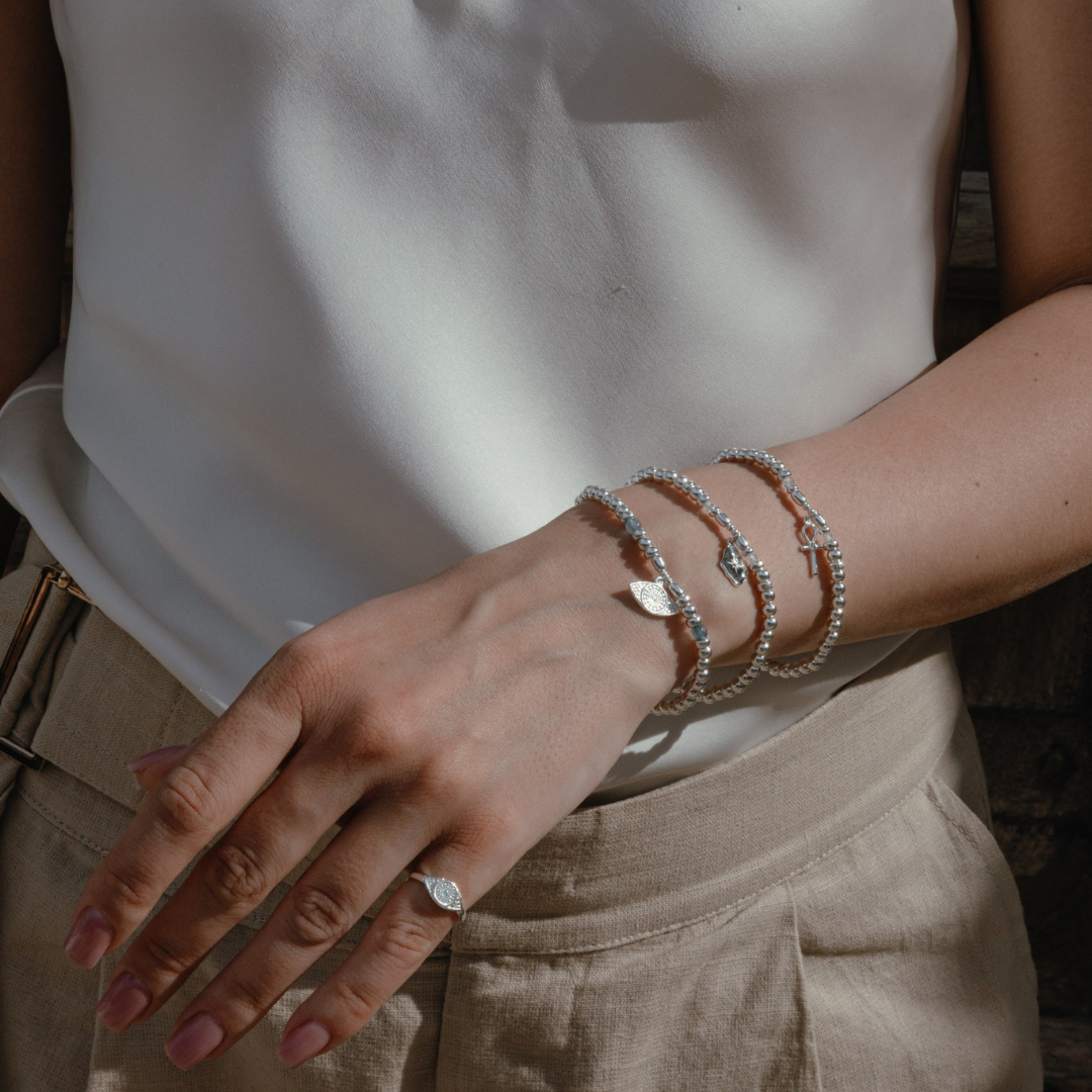 Be an Amulet Bracelet - Amulets