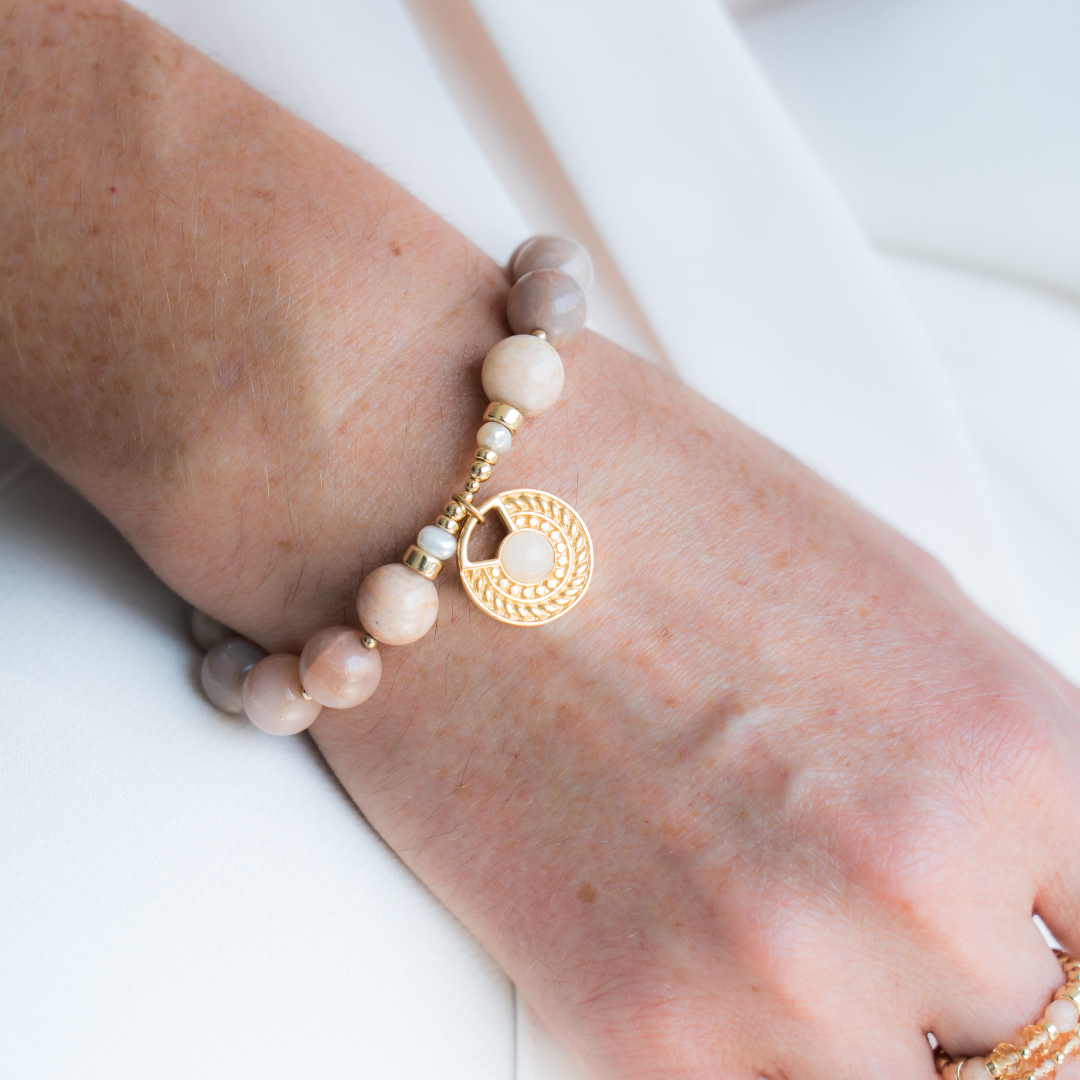 Be Emerging Bracelet - Desert Queen