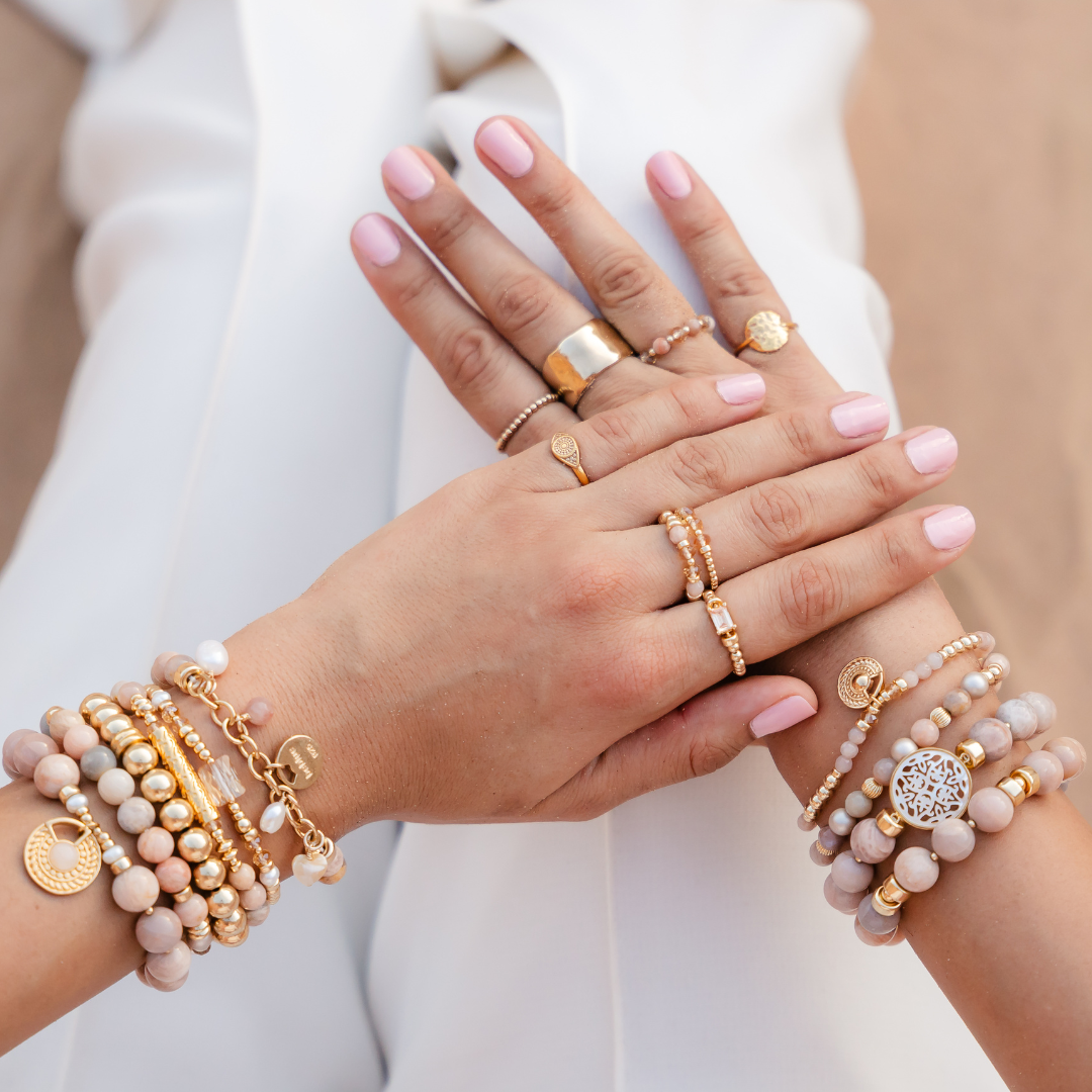 Be Subtle Bracelet - Desert Queen