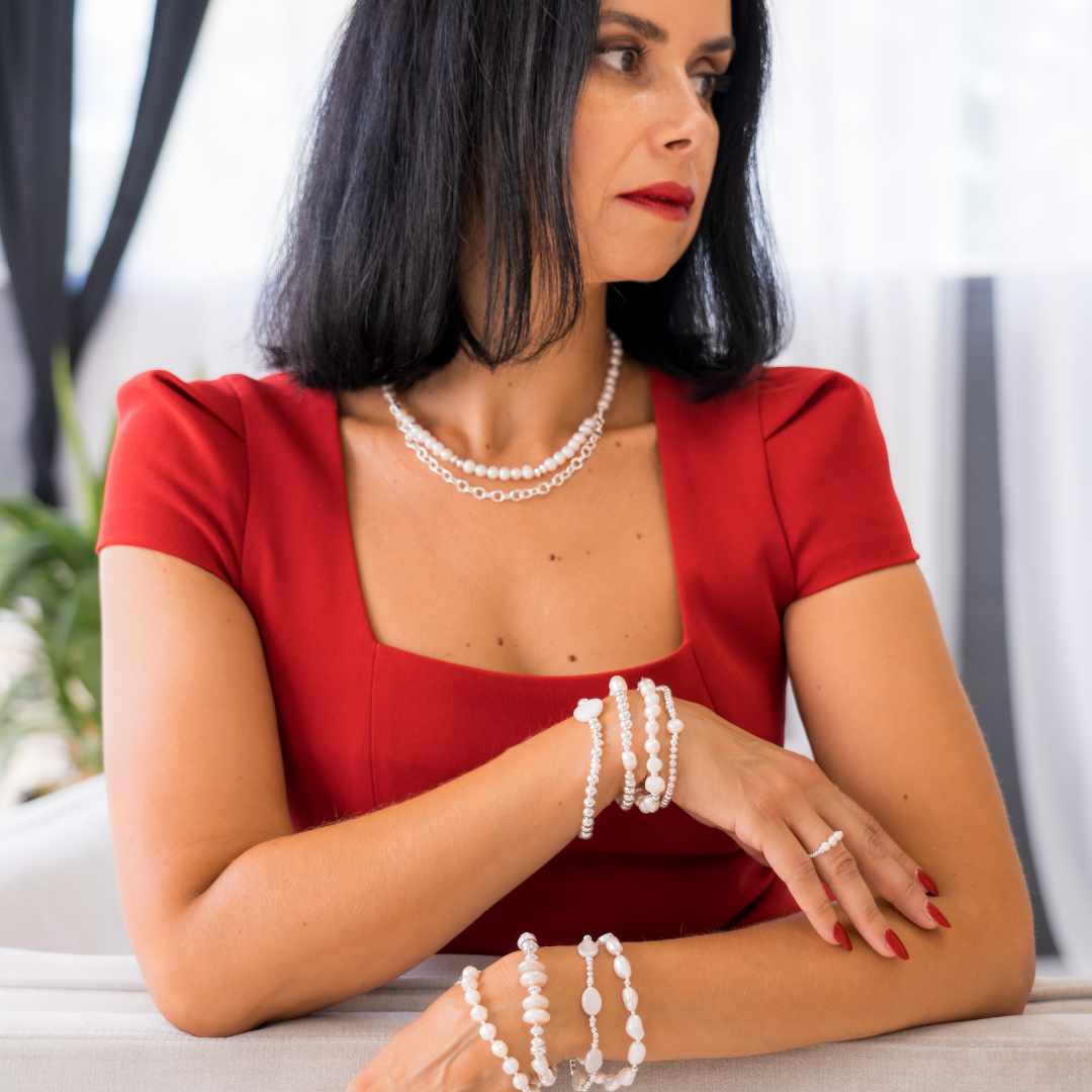 Be Poised Necklace - Not So Quiet