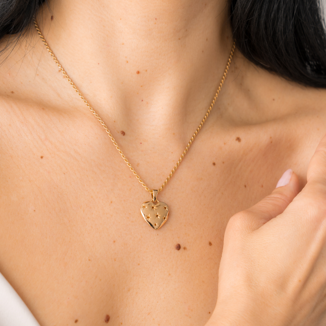 Be Enlaced Necklace - Heart & Soul