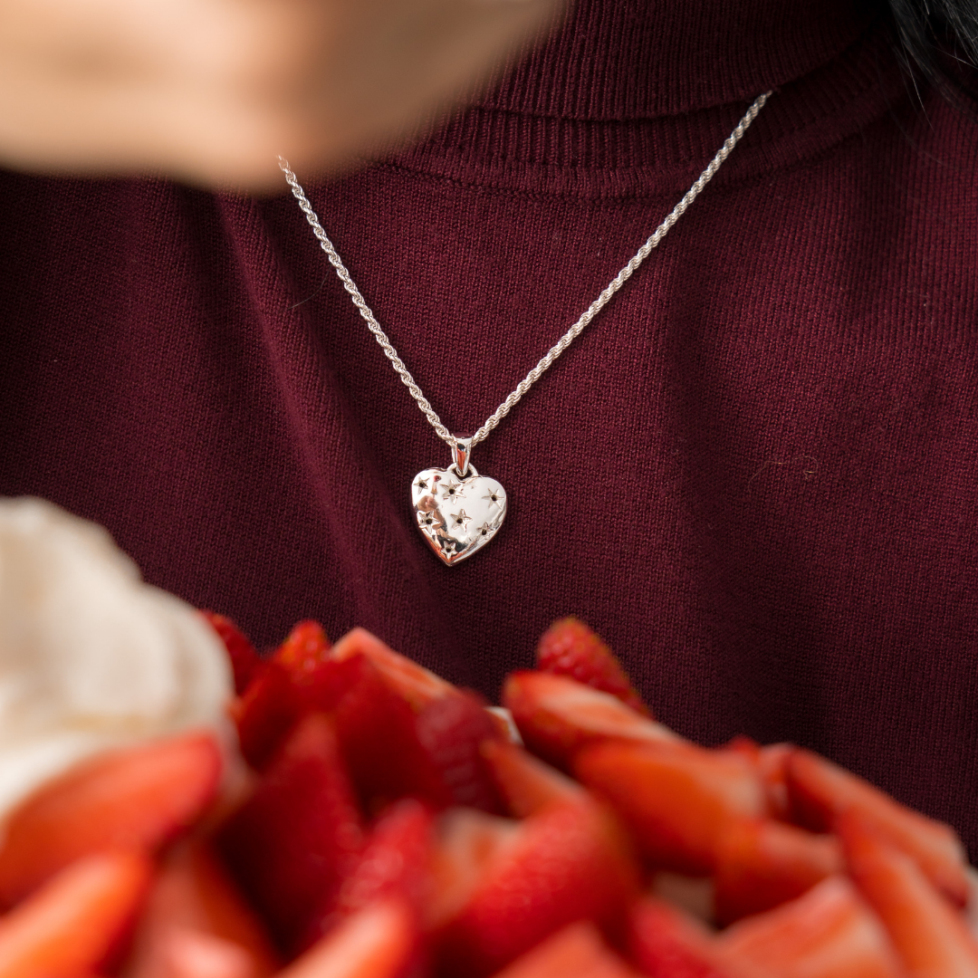 Be Enlaced Necklace - Heart & Soul