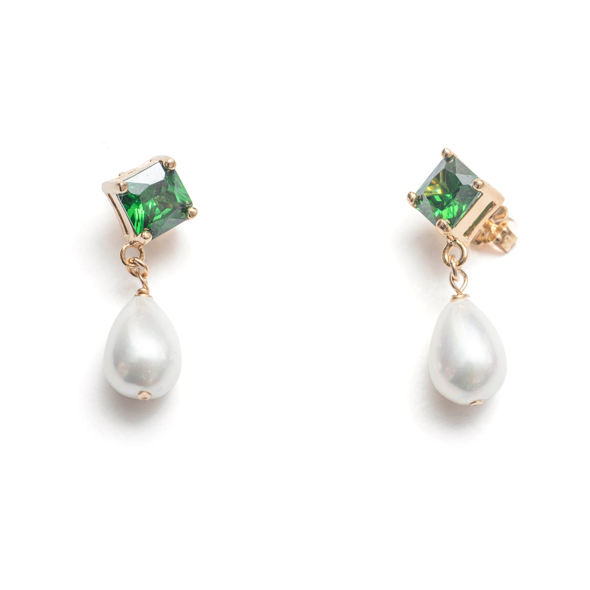 BO1605 Gold Earrings - Haute Joy Collection