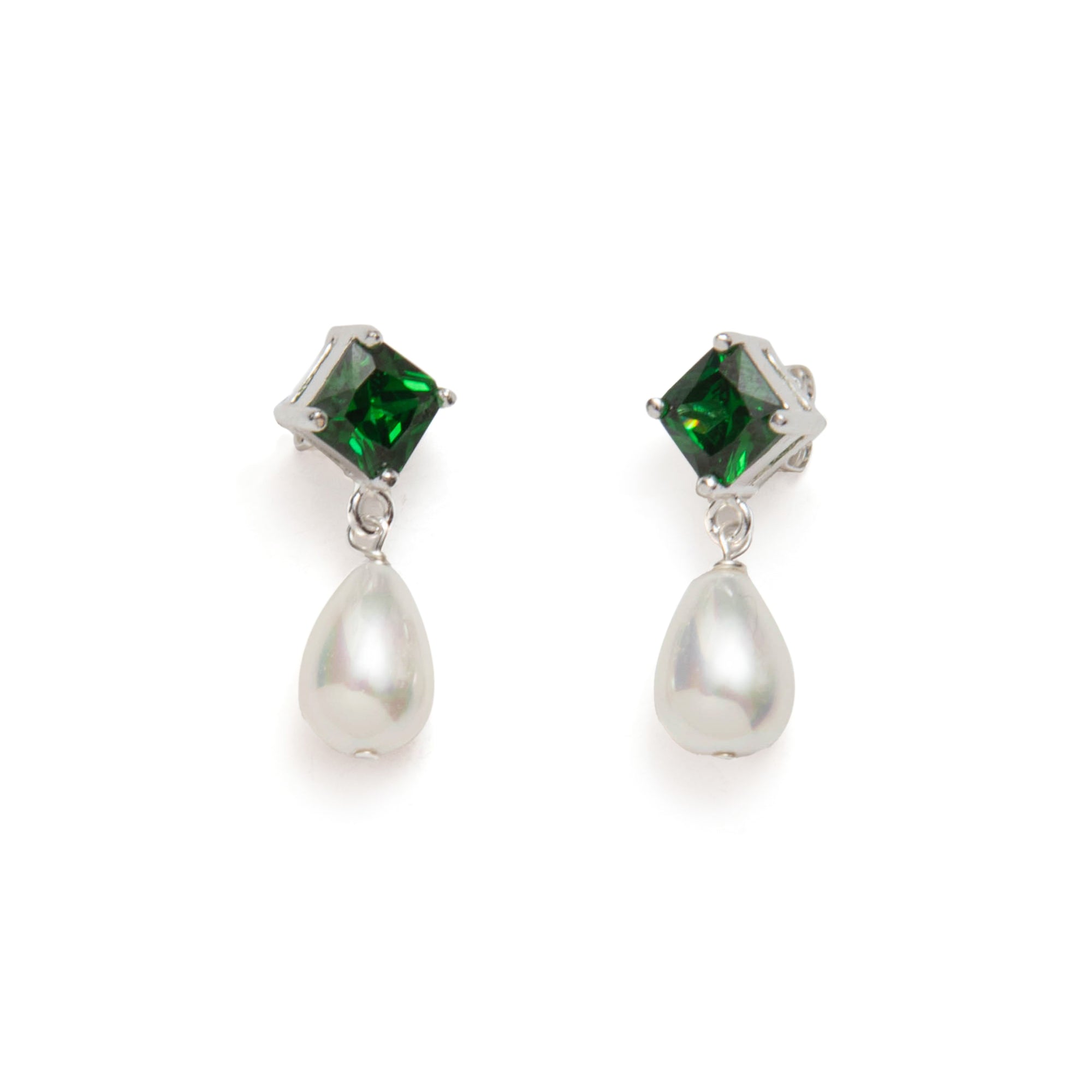 BO1605 Silver Earrings - Haute Joy Collection