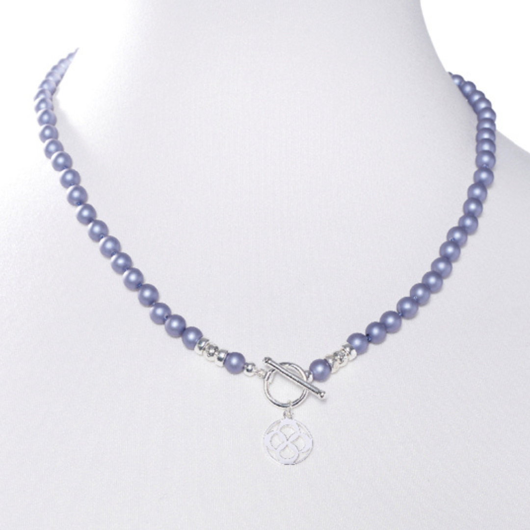 Collier Be Wonderful
