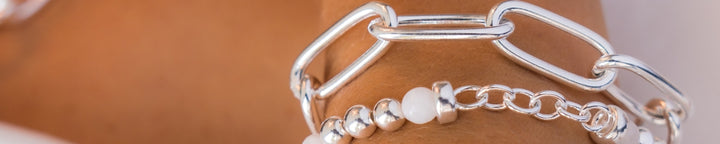 Bracelets with clasps