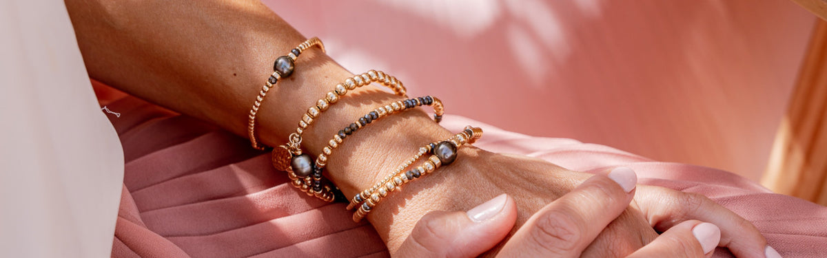 Bracelet vintage Biche de bère doré et cabochons de verre - Montres & Bijoux Bracelet vintage Biche de bère doré et cabochons de verre - Montres & Bijoux