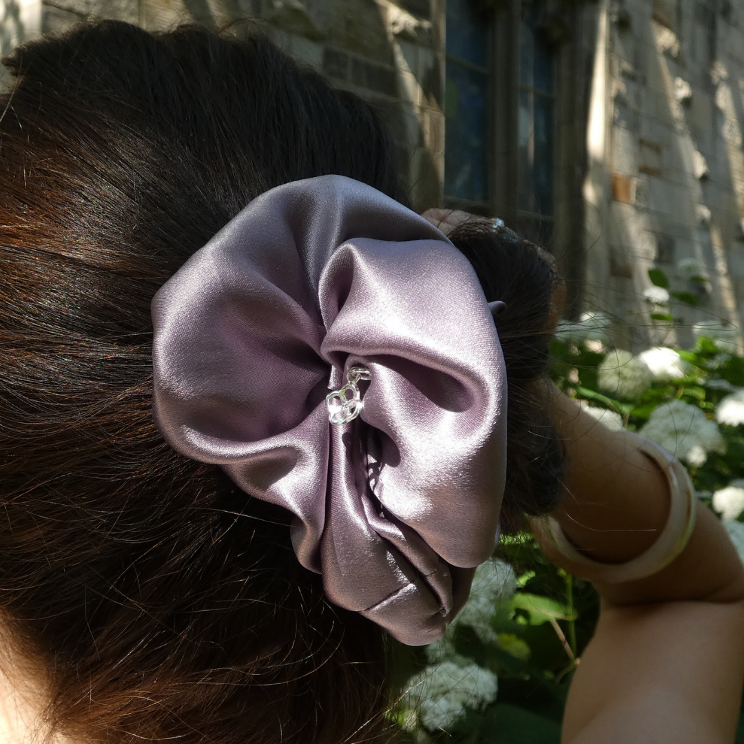 Beblue Hair Scrunchie with Charm