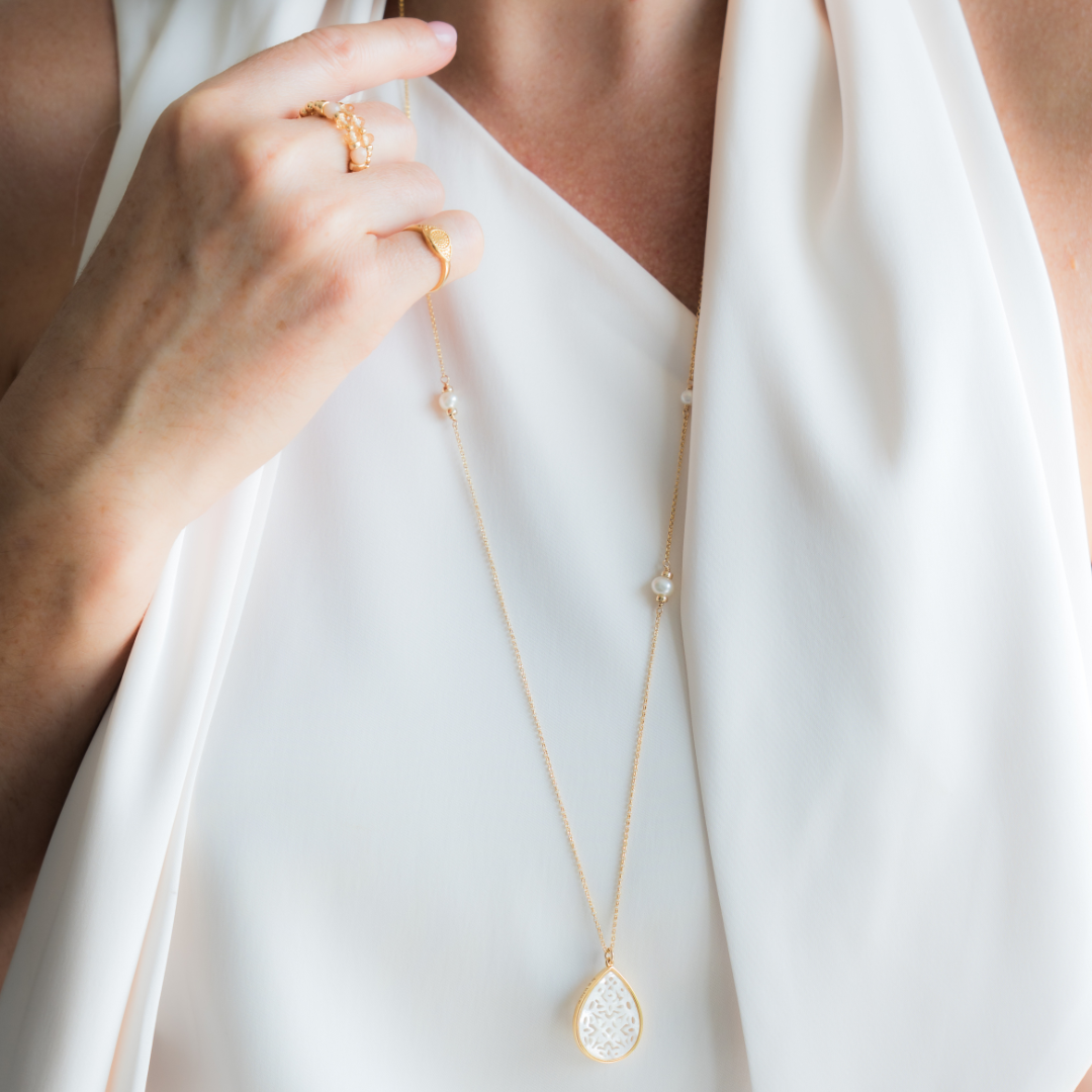 Be Victorious Necklace - Desert Queen