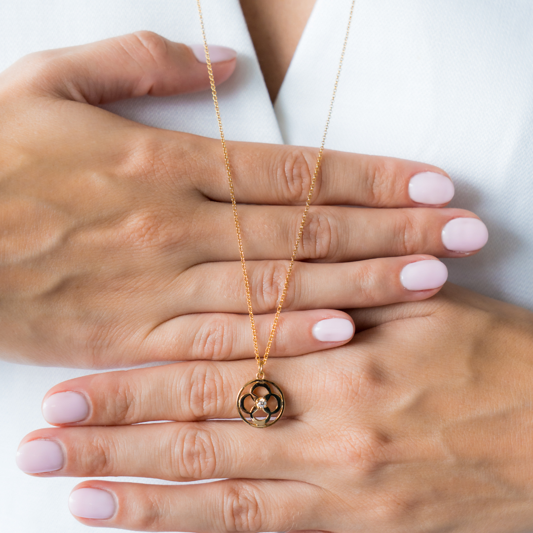 Be Graceful Necklace - Red Velvet