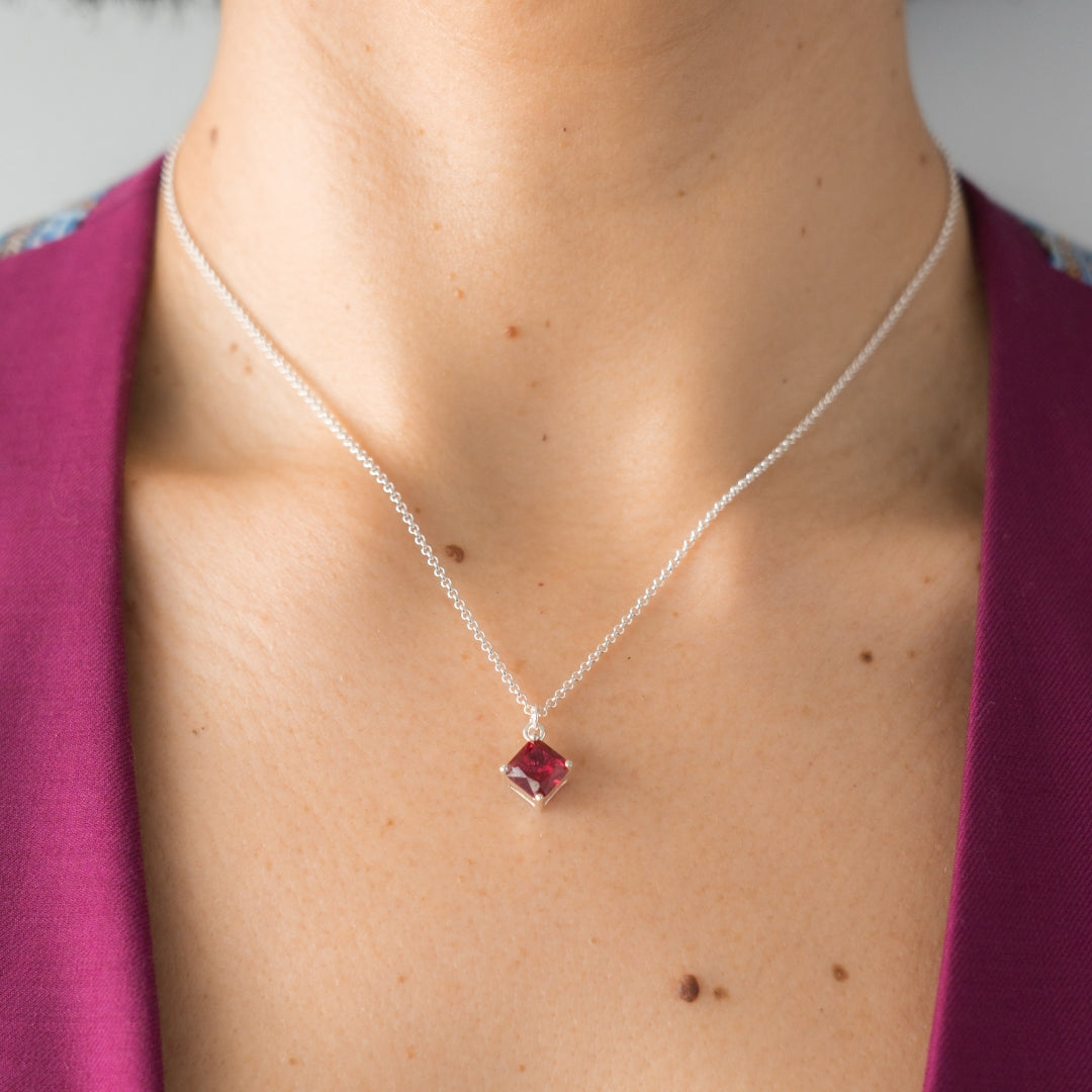 Be In Vogue Silver Chain - Haute Joy Collection